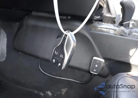 2017 Maserati Quattroporte Gts Gransport z USA, uszkodzony, nr VIN ZAM56PPS4H1236611